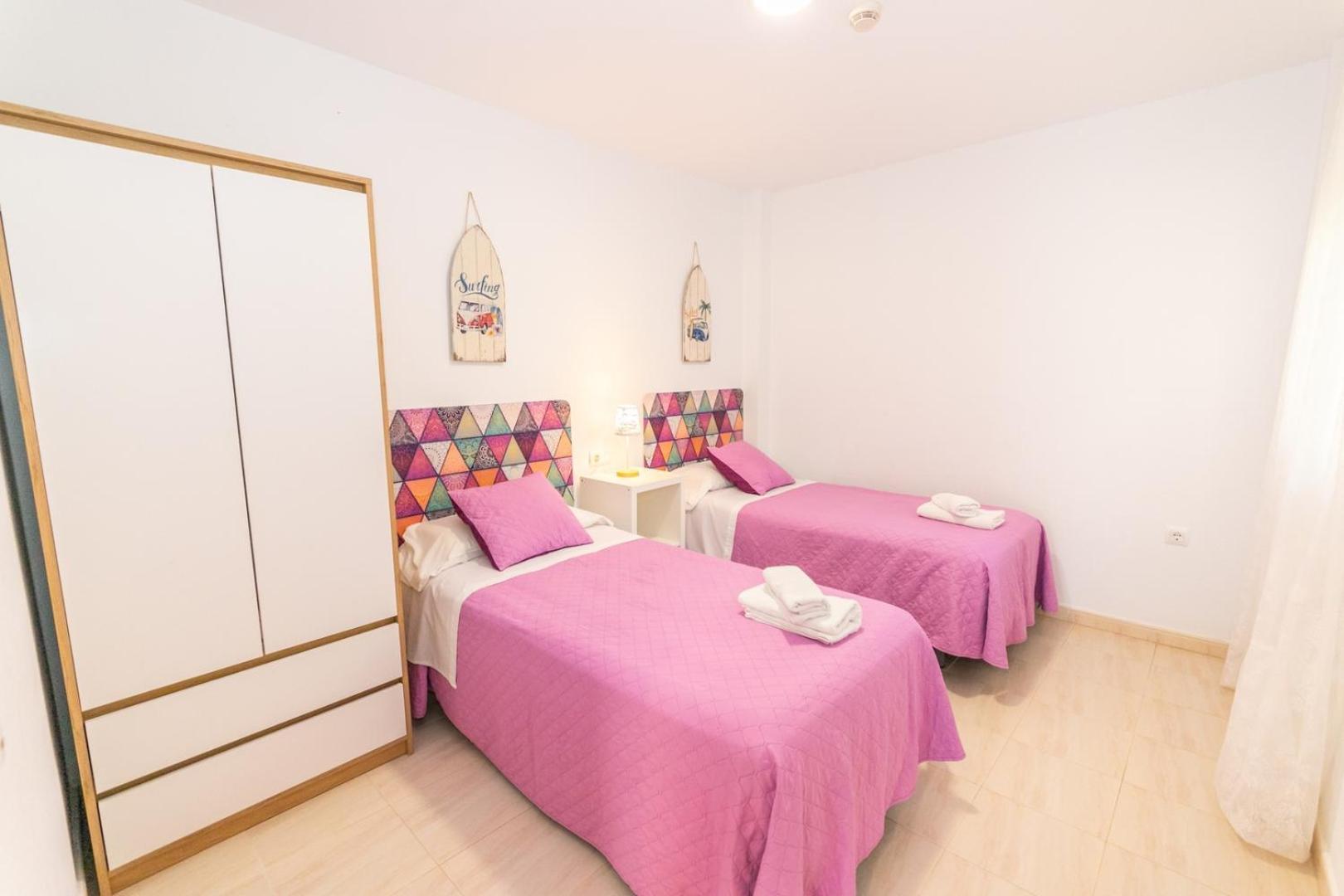 Adosado Nuevo Con Piscina, Playa, Garaje Y Jardin Лос-Каньос-де-Мека Экстерьер фото